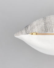 Load image into Gallery viewer, Connelly Vintage No. 2