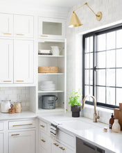 Load image into Gallery viewer, Upton Stripe Hand Towel