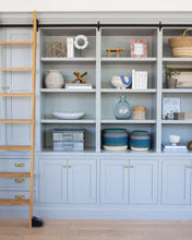 Load image into Gallery viewer, Dotted Edge Bowl
