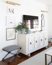 Load image into Gallery viewer, Dean 24&quot; Picture Light
