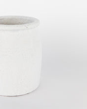 Load image into Gallery viewer, Distressed Chalk Glaze Crock
