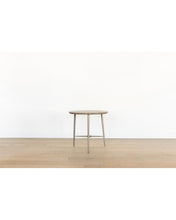 Load image into Gallery viewer, Tavin Side Table
