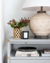 Load image into Gallery viewer, Malta Table Lamp
