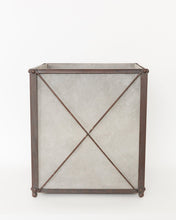 Load image into Gallery viewer, Hawthorne Planter
