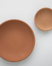 Load image into Gallery viewer, Low Terracotta Bowl
