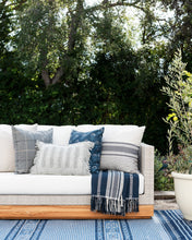 Load image into Gallery viewer, Elise Indoor / Outdoor Throw
